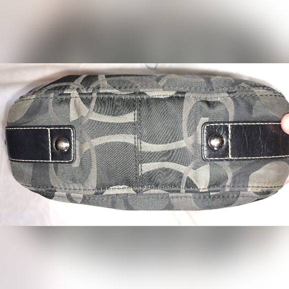 GENUINE COACH LEATHER AND JACQUARD CONVERTIBLE BUCKET BAG - Picture 7 of 16